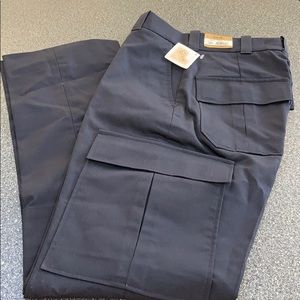 Women’s police pants BTUs